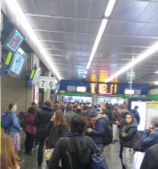 Trasporti in crisi: Trenitalia annuncia modifiche al servizio dopo la frana sulla linea Foggia-Caserta