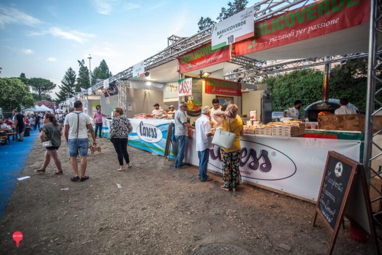 Pizza Expo Caserta, venerdì via al Trofeo Reggia