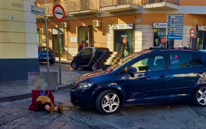 Investita Mentre Attraversa La Strada Paura Per Una Donna 2654