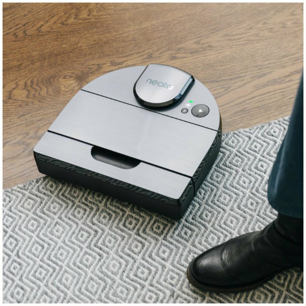 Neato Robotics D10 affidabile e potente. Su Amazon scontato del 46