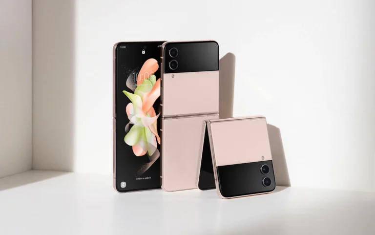 Samsung Galaxy Z Flip4 al MINIMO storico in occasione della Festa della Mamma (a meno di 700€)