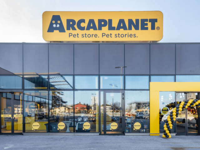 Arcaplanet addetti alla vendita