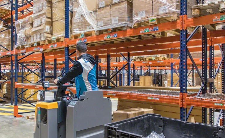 Decathlon logistica sta assumendo all’interporto anche senza esperienza: come candidarsi