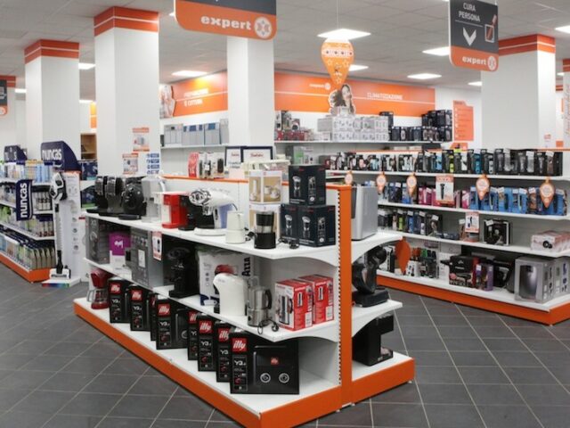 expert di lella lavoro