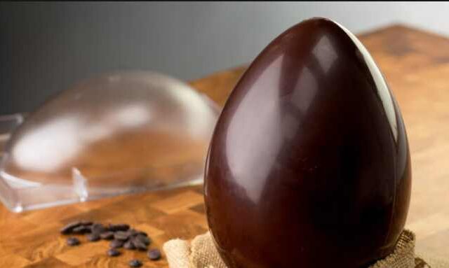 rincari uova di pasqua