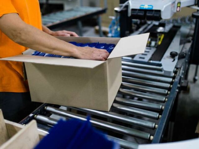 addetti confezionamento