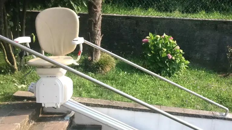 Incidenti domestici e anziani: perché la casa può diventare un rischio