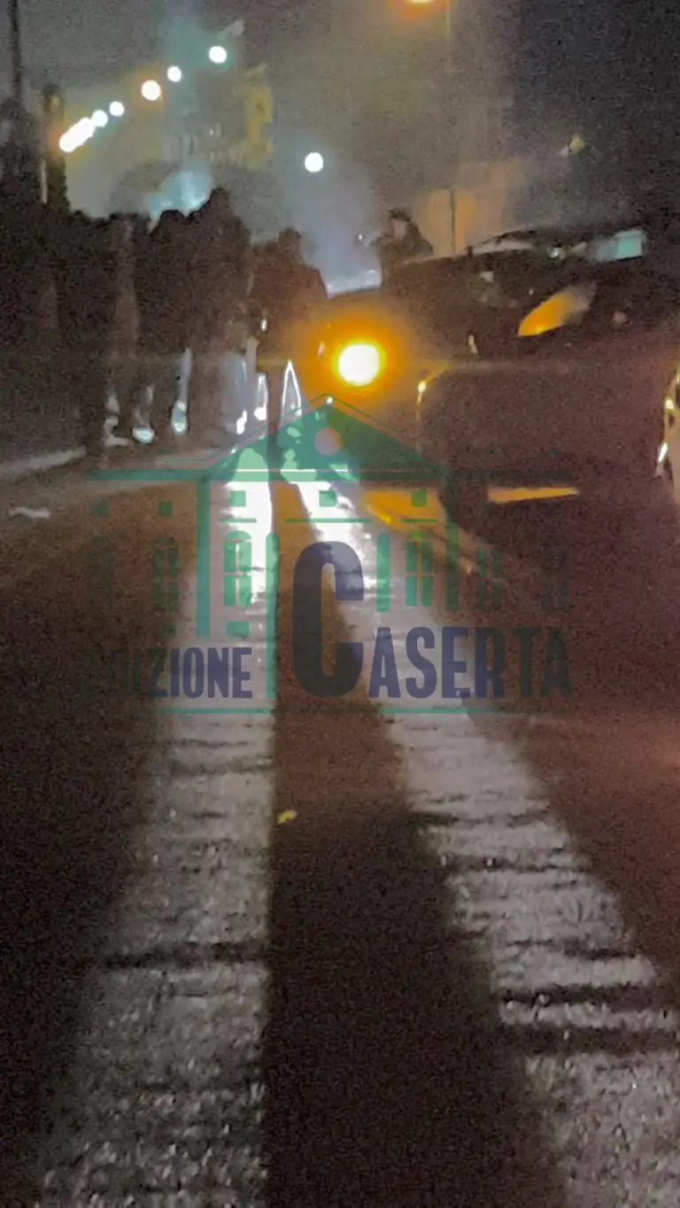 Frontale del sabato sera a Cancello. LE FOTO