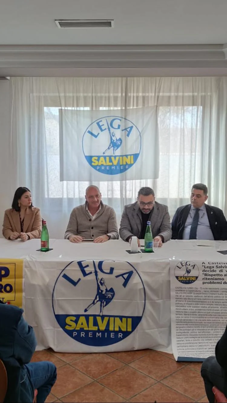 Luise passa con il gruppo della ‘Lega Salvini Premier’ e raggiunge Daria e D’Ausilio: