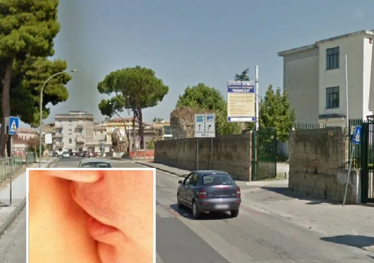 Baciò studentessa, stangata finale per preside: “Mi sono lavata con la candeggina dopo”