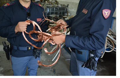 Sequestrate 34 tonnellate di rame in un deposito del Casertano
