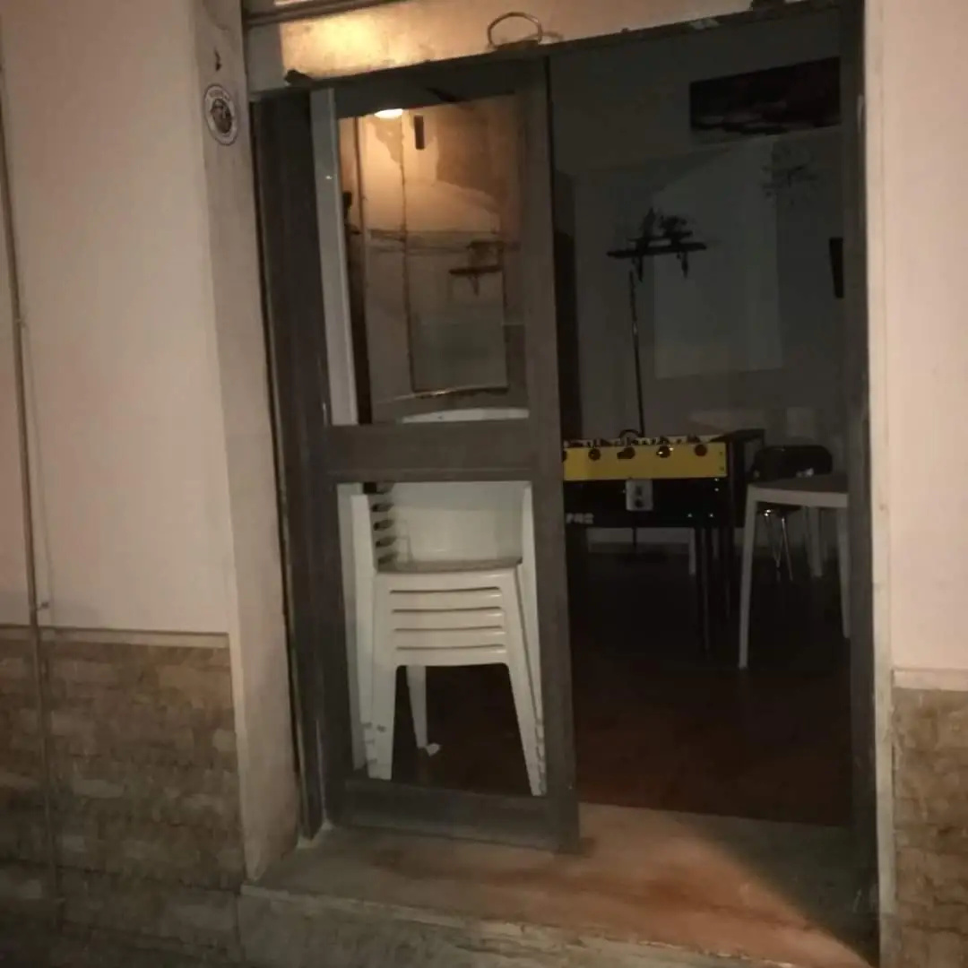 Colpo grosso nella notte, ladri in fuga con i soldi delle slot