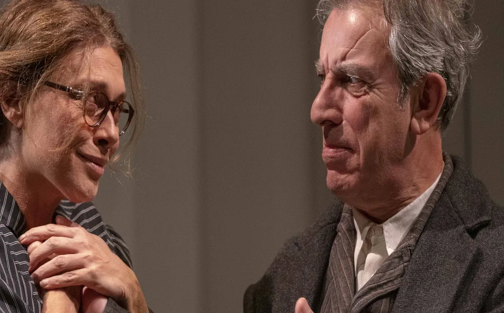 Al Ricciardi in scena il testo eduardiano “Ditegli Sempre di Sì” con Carolina Rosi e Gianfelice Imparato