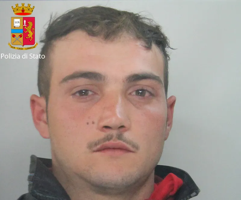 Droga portata al detenuto, verdetto per la compagna del ras
