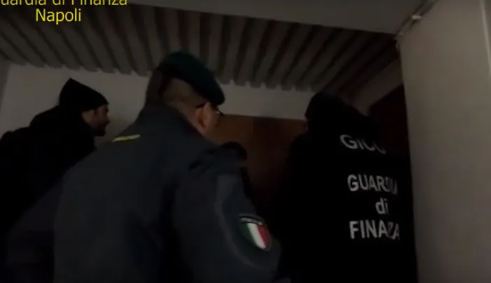 TUTTI I NOMI. Narcos col reddito di cittadinanza, 24 arresti. Scoperto ristorante dei summit