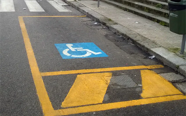 Posti auto per disabili, revisione in atto