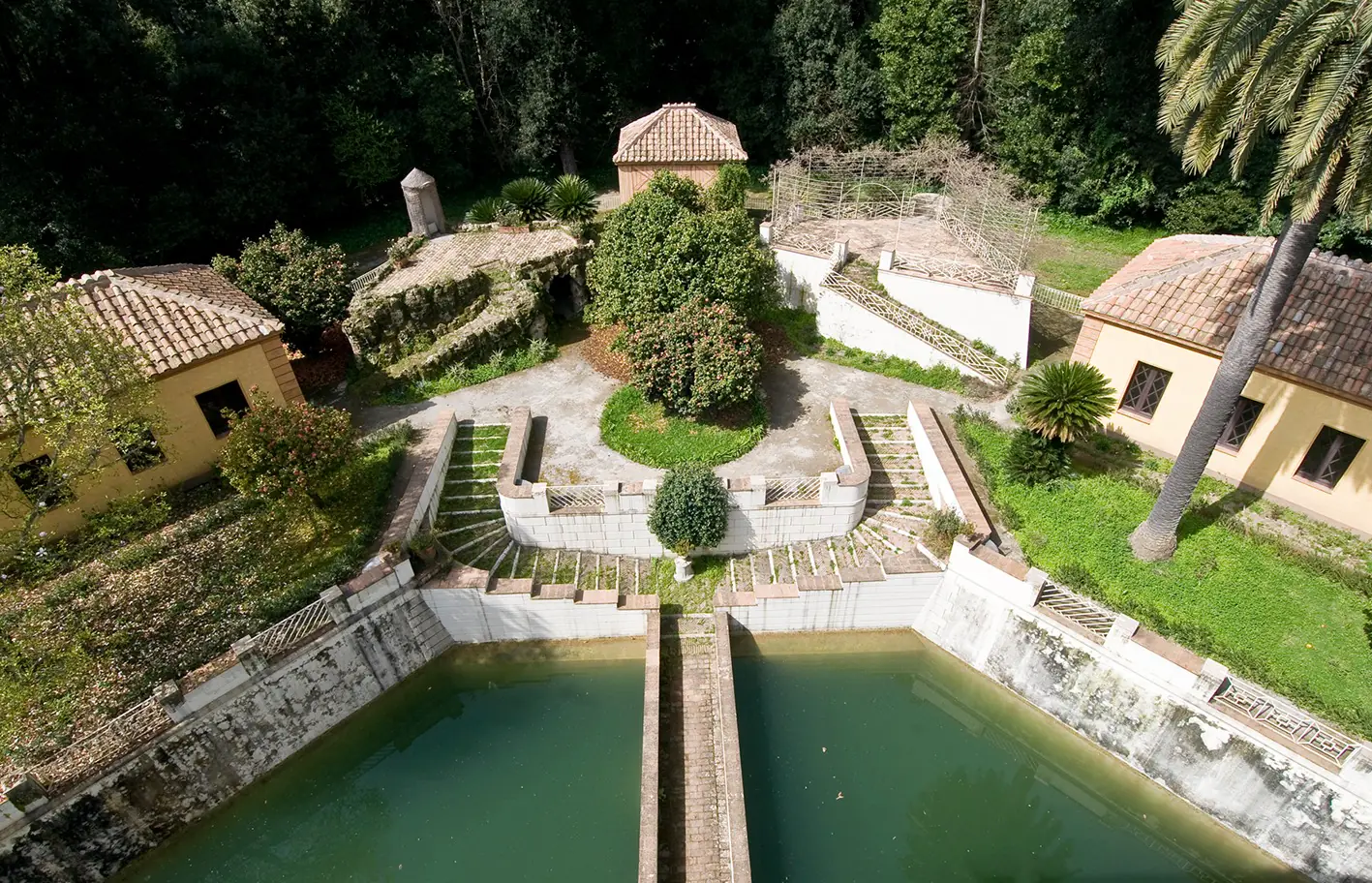 Ciak si gira: la Reggia invasa da imperatori, cavalieri, soldati e ancelle