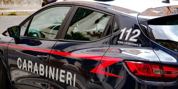 Blitz dei Carabinieri, trovata una saldatrice rubata: scatta il sequestro
