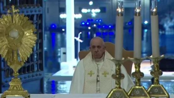 Covid-19: “Non lasciarci in balìa della tempesta”, la preghiera del Papa
