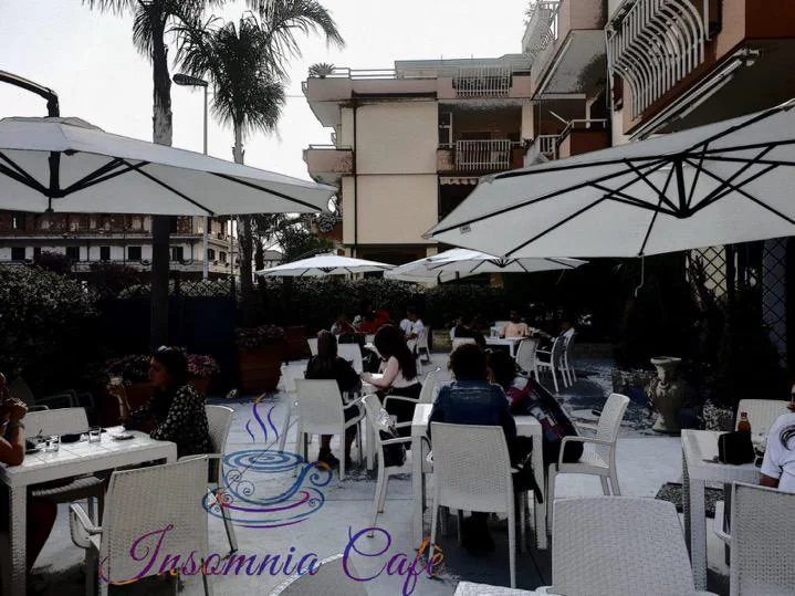 Lockdown, la decisione del bar del Parco De Lucia