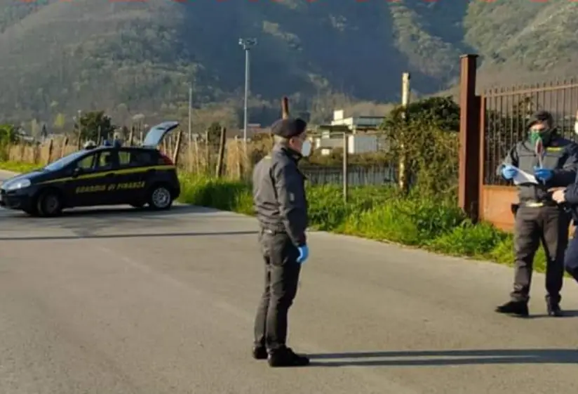 Covid nella Valle, De Luca ha firmato: sarà zona rossa fino al 21 aprile
