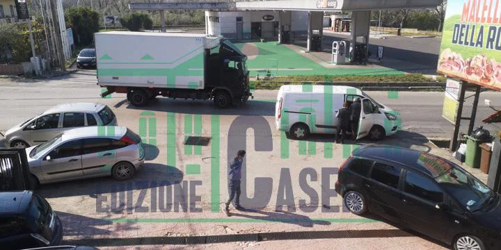Incidente sull’Appia, camion travolge furgone