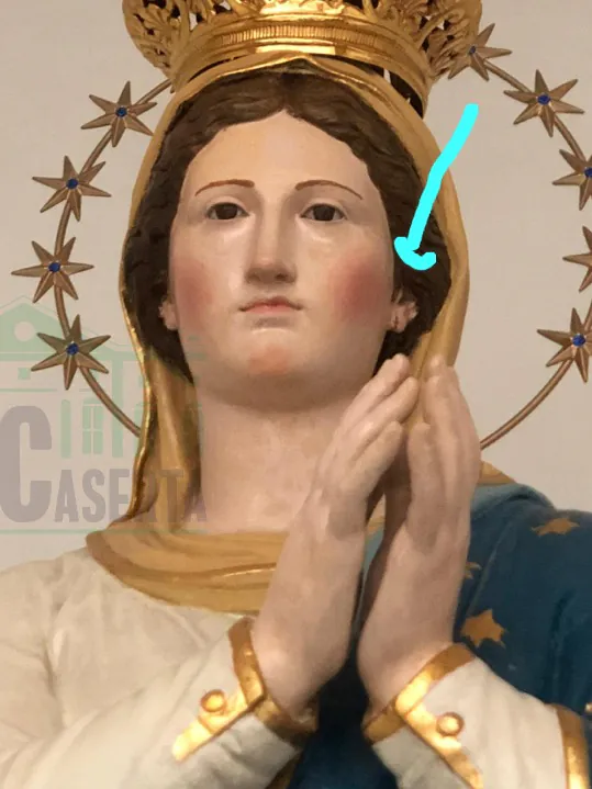 Raid in chiesa, rubati gli orecchini d’oro della Madonna