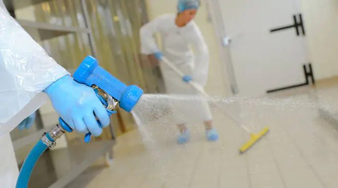 Sanificazione gratis per gli esercizi commerciali del Comune: il gesto di solidarietà della Lavi Service