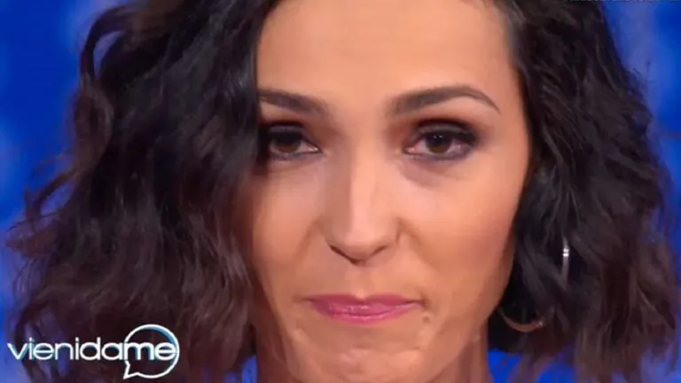Caterina Balivo piange per il suo addio a Vieni da me: “Mi mancherete”