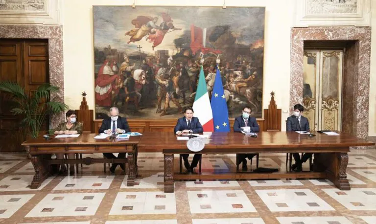Firmato il decreto, ministro: “Pagheremo bonus a 4 milioni di italiani nei prossimi 3 giorni”