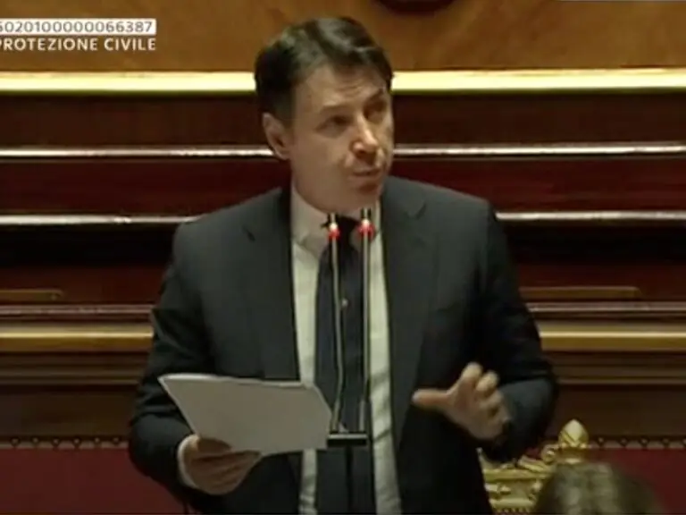 Governo prepara nuove chiusure dopo feste. La decisione su palestre e cinema