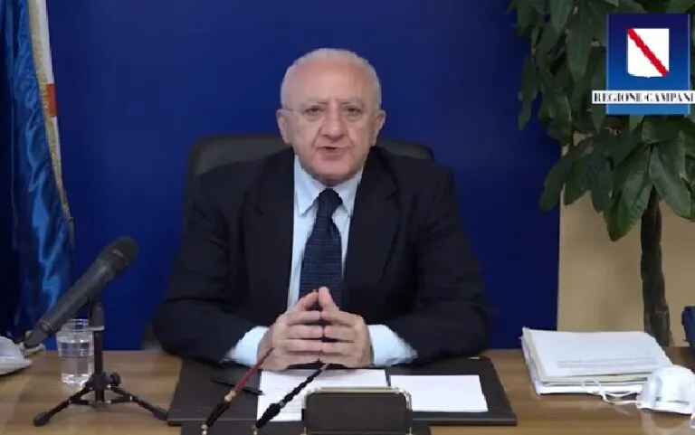 De Luca sotto accusa: il viaggio di Report nella sanità campana