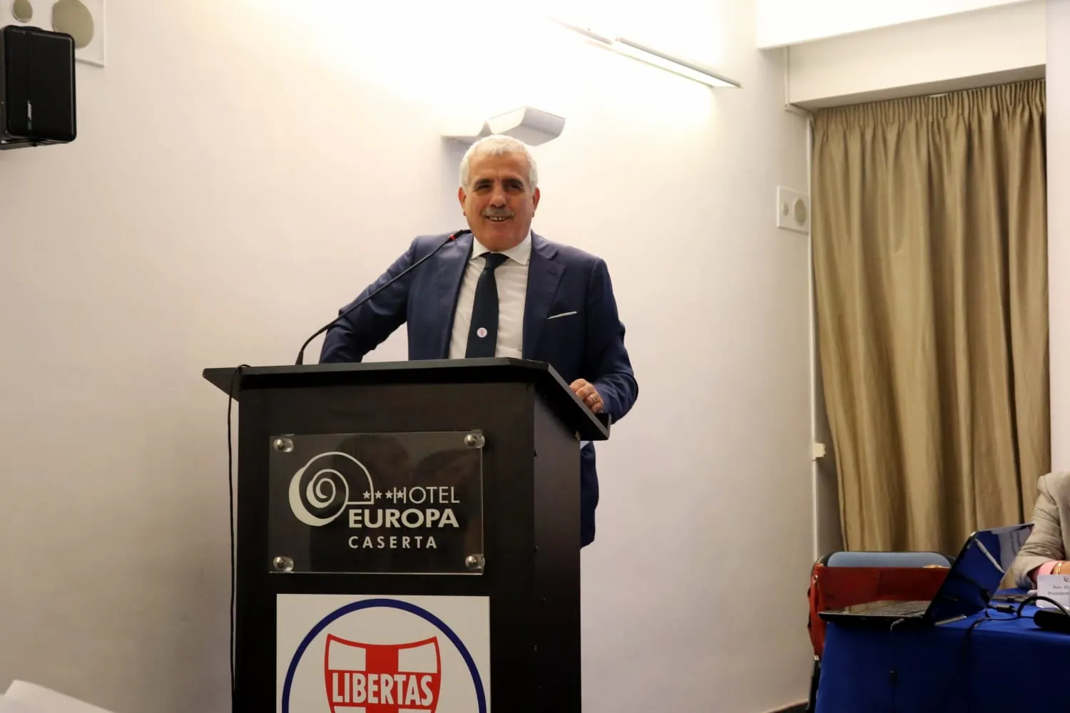 Il Segretario Provinciale della DC, Sabatino Esposito, scrive a sindaci e Prefetto per conoscere le sorti del nuovo anno scolastico