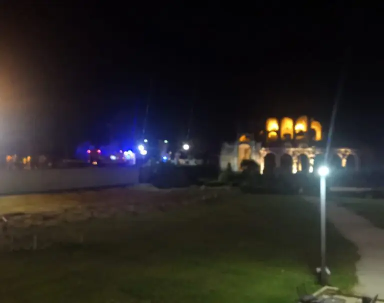 Choc in zona Anfiteatro, giovane assalita da malintenzionato: arrivano i carabinieri