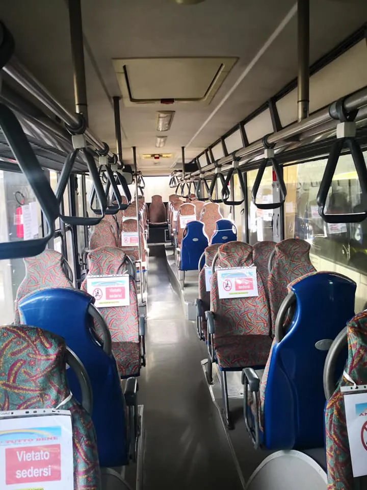 Pullman sanificati: ecco i posti a sedere disponibili (FOTO)