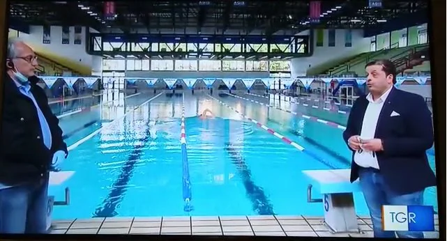 Stadio del nuoto modello: il Tg3 in via Laviano
