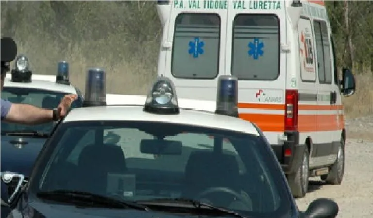 Operaio muore dopo difficoltà respiratorie. Indagano i carabinieri