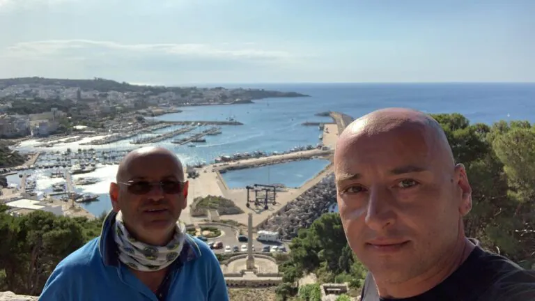 Vespisti sanfeliciani arrivano fino a Santa Maria di Leuca