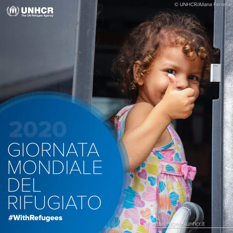 Giornata mondiale del rifugiato: il Maschio Angioino si tinge di blu per la campagna #WithRefugees