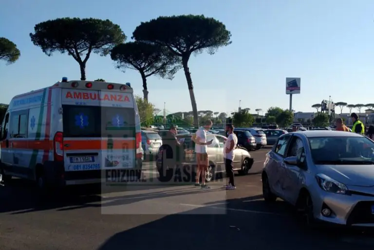 Scontro nel parcheggio del Campania, 2 feriti