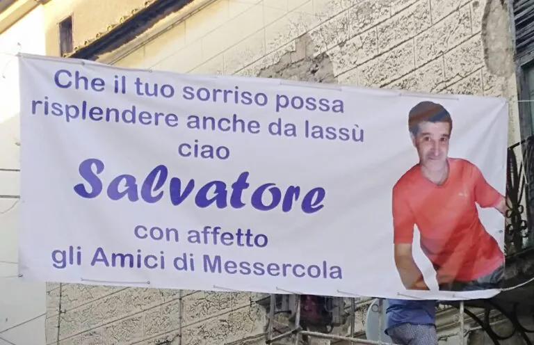 Muore mentre fa il bagno: la dedica commovente degli amici