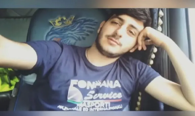 Muore a 23 anni, l’ultimo viaggio di Ciccio. Si indaga per omicidio colposo. IL VIDEO COMMOVENTE