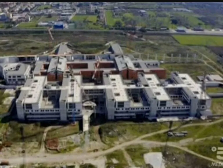 Svolta Policlinico, cantiere riparte: approvata la transazione