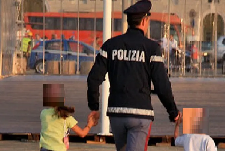 Madre sottrae figli al papà affidatario, bimbo rintracciato da polizia dopo 3 anni
