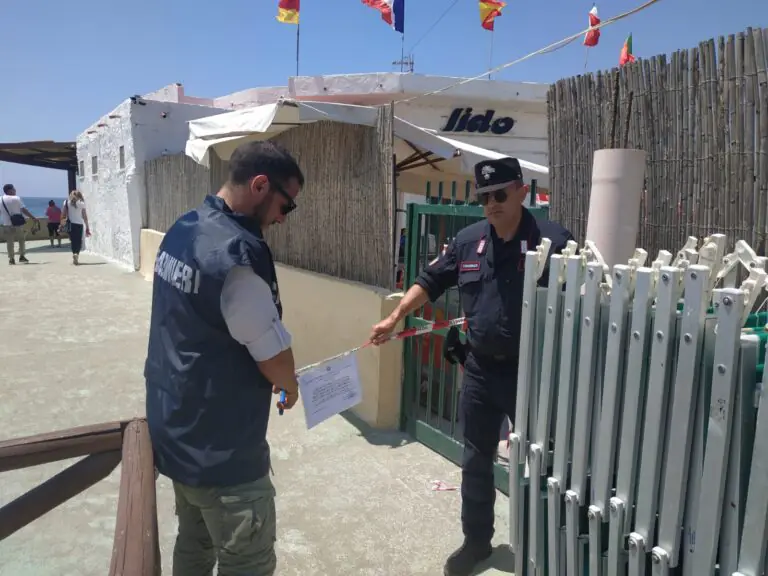 LE FOTO. Ecco i lidi sequestrati nel blitz e le irregolarità riscontrate