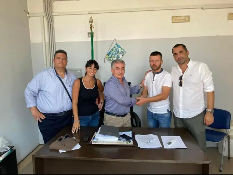 Ladri rischiano il linciaggio, sindaco ringrazia i cittadini eroi: “I nostri territori sono ricchi di persone oneste e coraggiose”