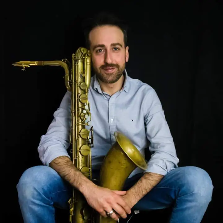 Andrea Abbadia, la magia del sax e il suo primo disco “Maschere”