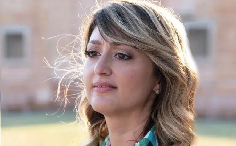 Scuola nel caos, Piccerillo contro tutti: “Dopo 6 mesi ancora il nulla. De Luca pensa al voto”