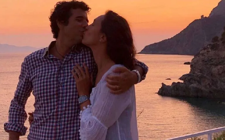 Caterina Balivo pazza di gioia: il regalo del marito e l’incontro con Belen