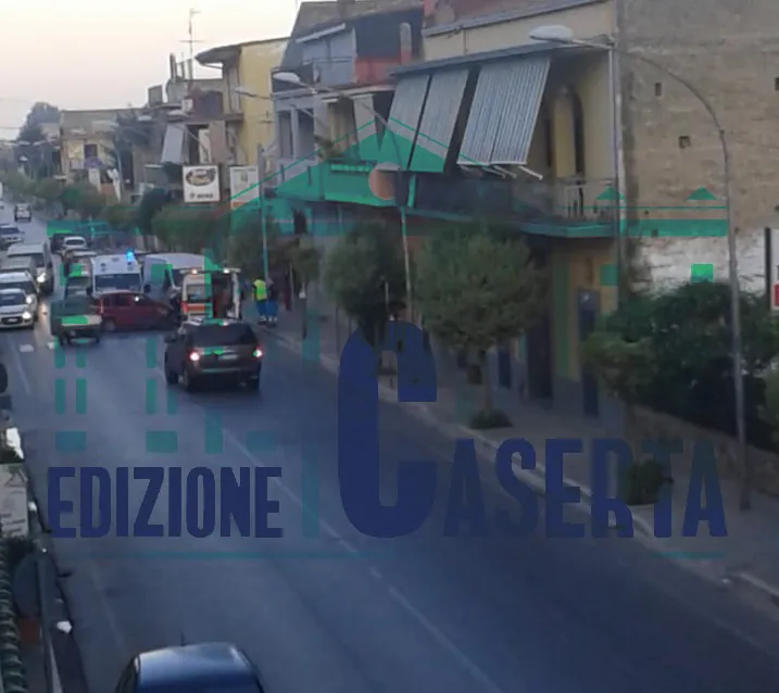 Schianto all’alba nella frazione: impatto contro furgone